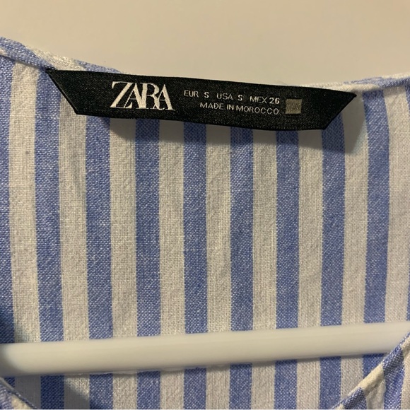 ZARA Blue and White Linen Blend Tunic Top Blouse with Gold Button Detail. Size S - Picture 6 of 14